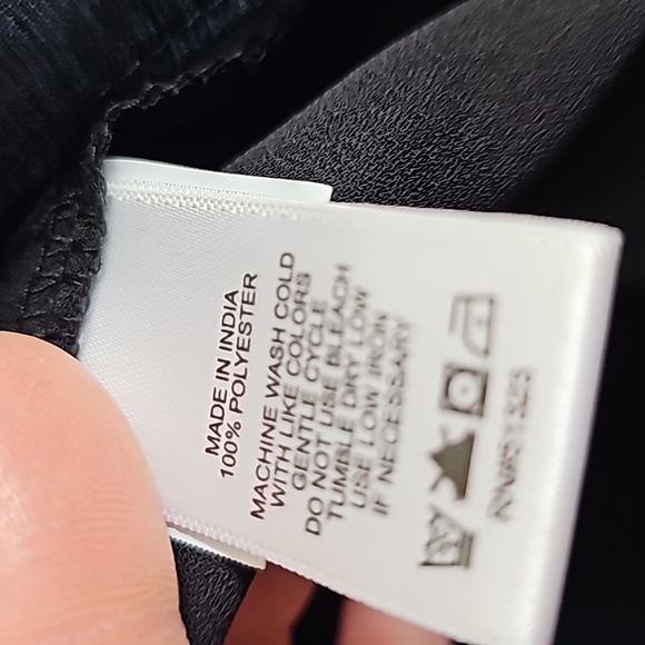 (8828) NWT 1. State top - Picture 3 of 4